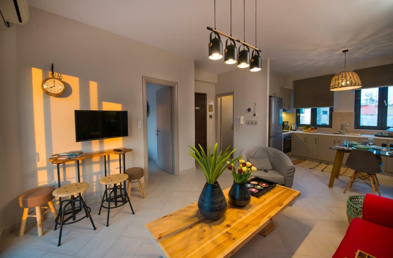 Marios Home, A Cozy And Spacious Apartment Near Downtown Preveza Ngoại thất bức ảnh